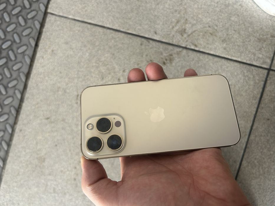 продаеться Iphone 13 pro