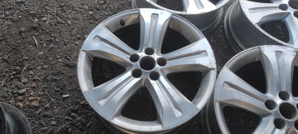 Комплект дисков R19. Toyota highlander