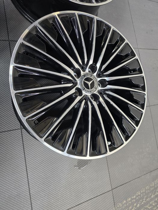 Нови оригинални джанти 19″ Mercedes-Benz CLE AMG — само джанти