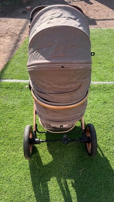 Продам коляску хорошее качество