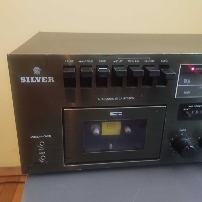 Ресийвър  Silver с касетка и колони Sony