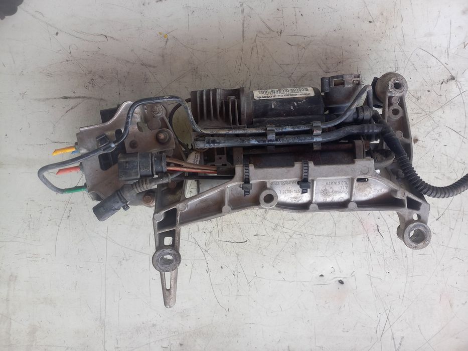 Компресор окачване Audi Q7 3.0tdi