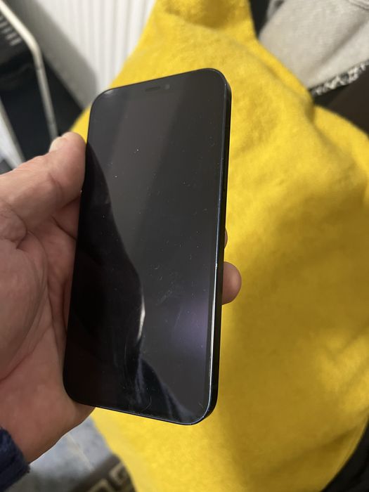 Iphone  12 in stare buna