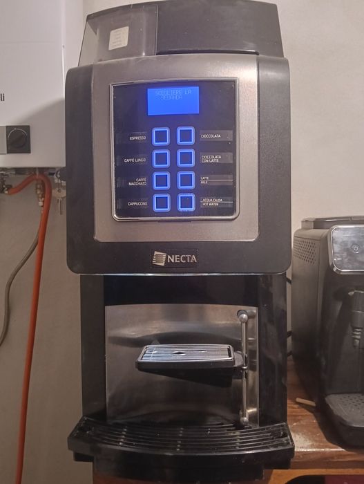 Necta korinto revizionat