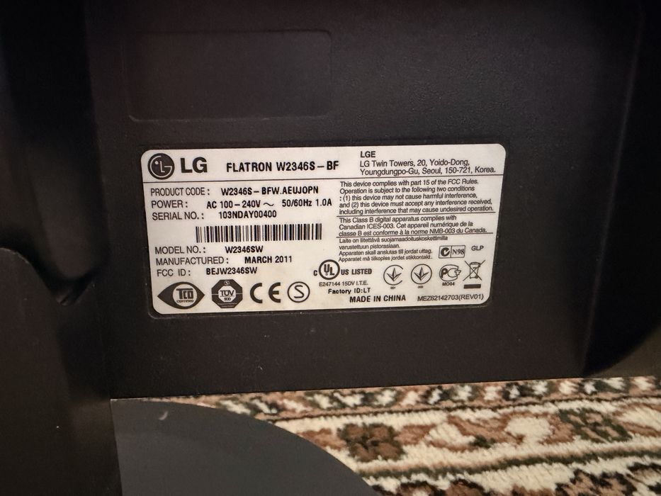 LG Flatron W2346S-BF — 23”