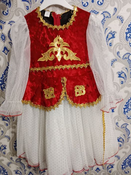 Продается платье