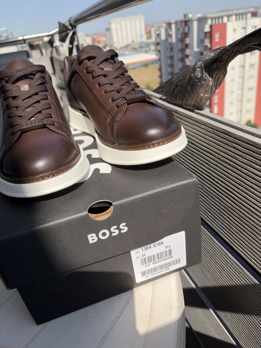 Tenisi Boss Bulton
