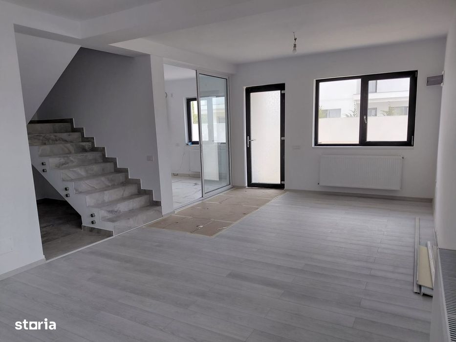 Casa/ Vila Duplex/ P+1+M/ 7 camere/ Popesti-Leordeni