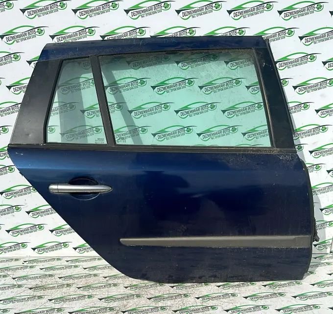 Usa / Portiera spate dreapta Renault Laguna 2001 1.8 MT (123 hp)