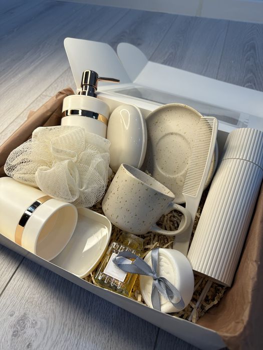 Подарочные боксы