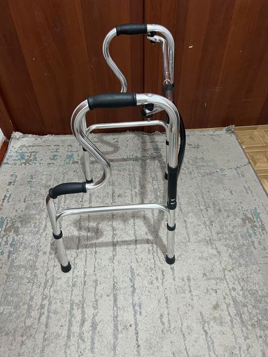 Ходунок для взрослых