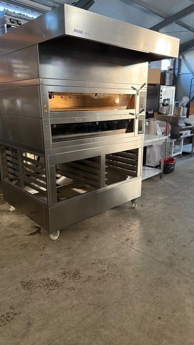 Cuptor vatra Miwe Condo etajat panificație patiserie hota aproape nou