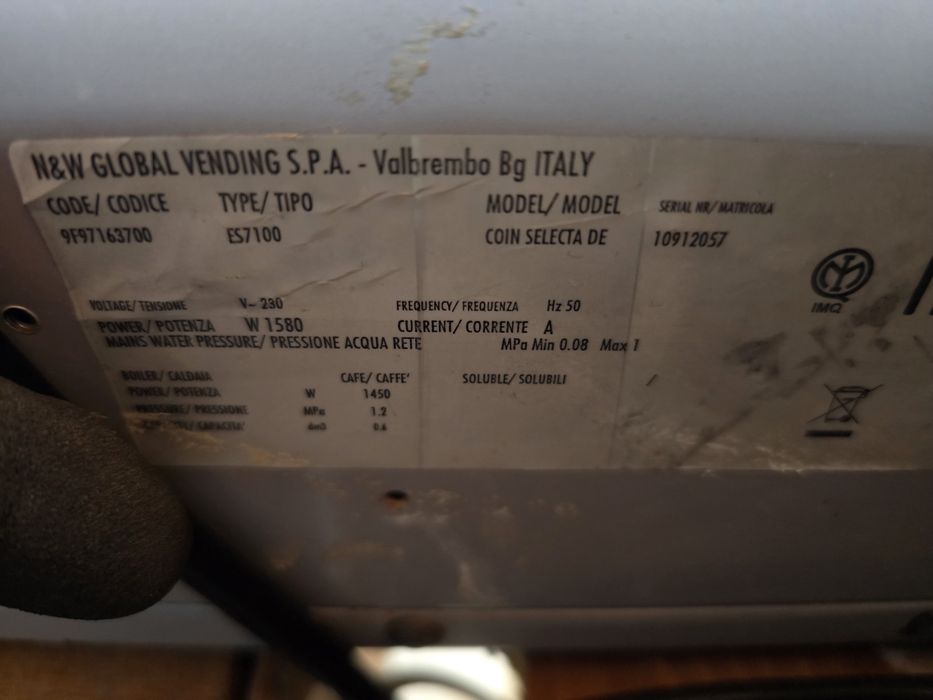 Aparat de cafea profesional N&W Global Vending