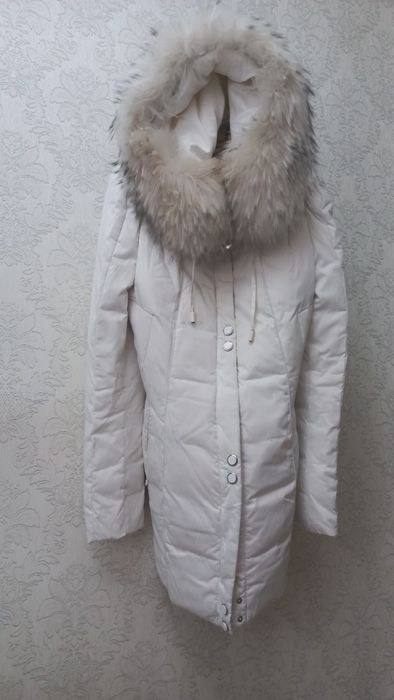 Продам зимнюю  куртку