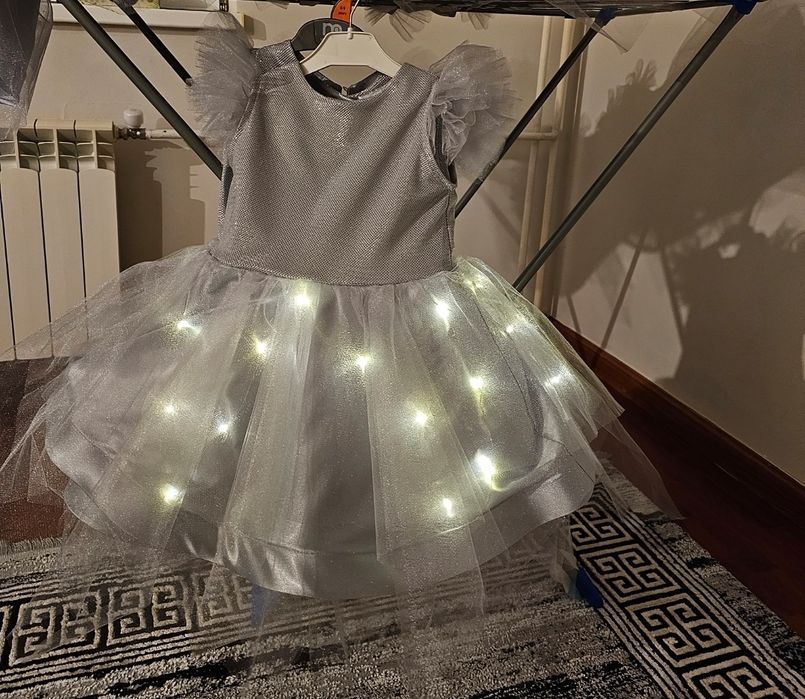 Платье снежинка или звёздочка на 4-6лет