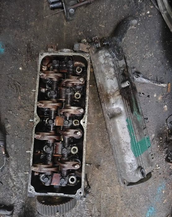 головка mazda 323