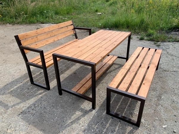 Стол ва стуллар .