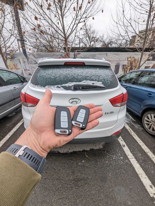 Deblocari usi auto Lacatus deschidere masini Pierdut cheie auto Duplicare chei blocate Copiere chei Deblocare Deschidere Dacia Smart Jeep Opel Skoda