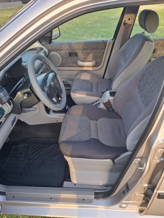 Vînd land rover freelander td4