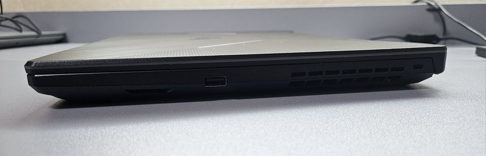 Asus Tuf Gaming F15 FX506HE