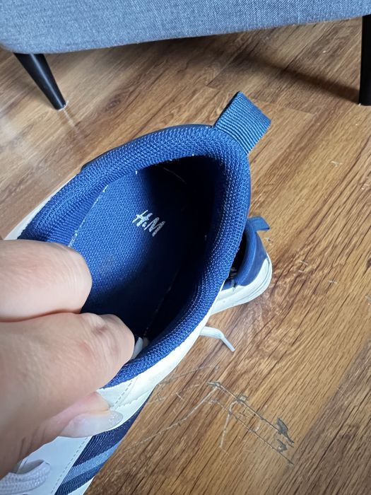Бели маратонки H&M
