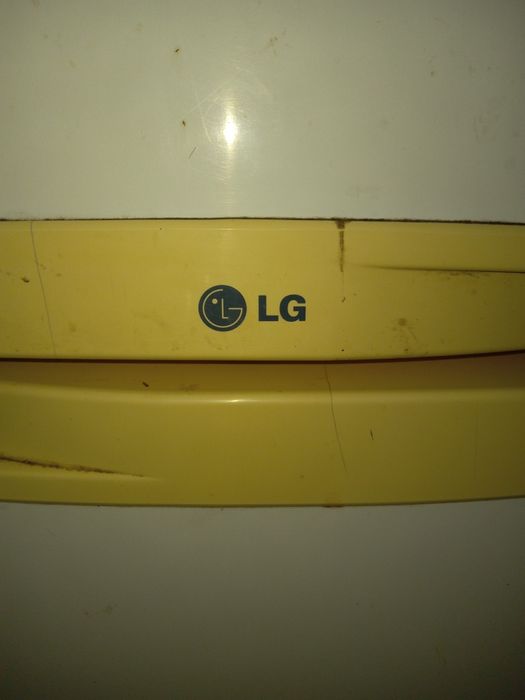 Холодильник LG продам