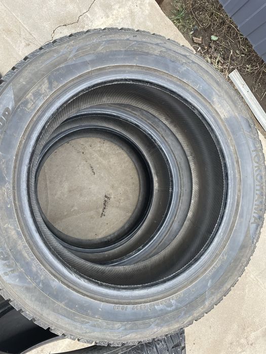 Продам шины YOKOHAMA