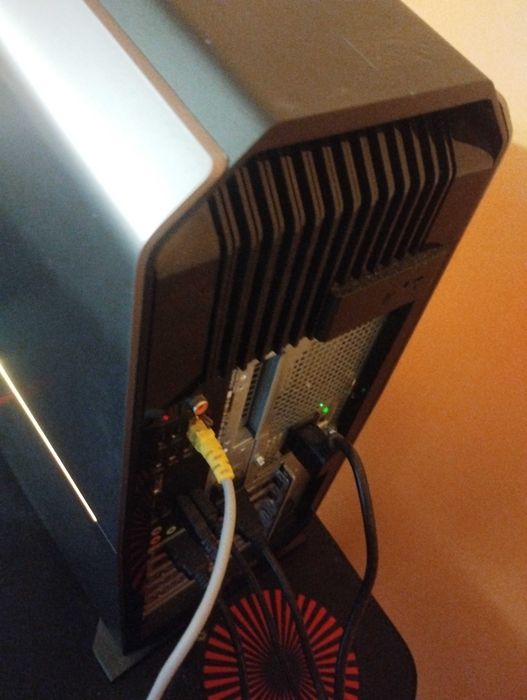 Alienware Aurora R8 , i7