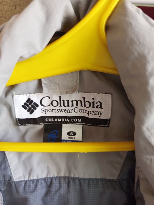 Продам Куртка Columbia