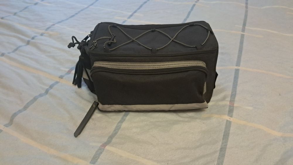 Сумка на багажник, на велосипед