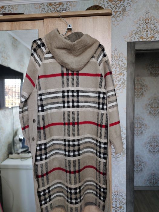 Продам пальто весна -осень