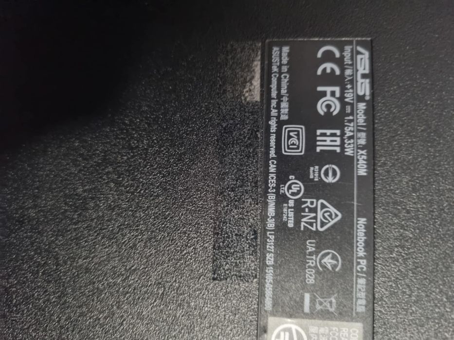 Laptop Asus x540 M