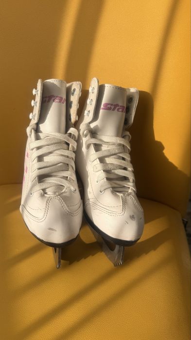 Коньки ледовые на девочку