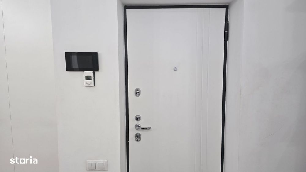 Inchiriez apartament 2 camere in Deva, zona ultracentrala, etaj 1,