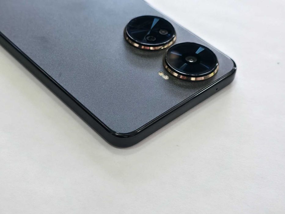 Huawei nova 12 SE 256GB 8GB RAM Dual