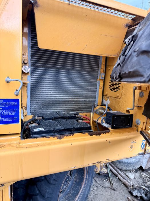 Excavator liebherr  17 tone