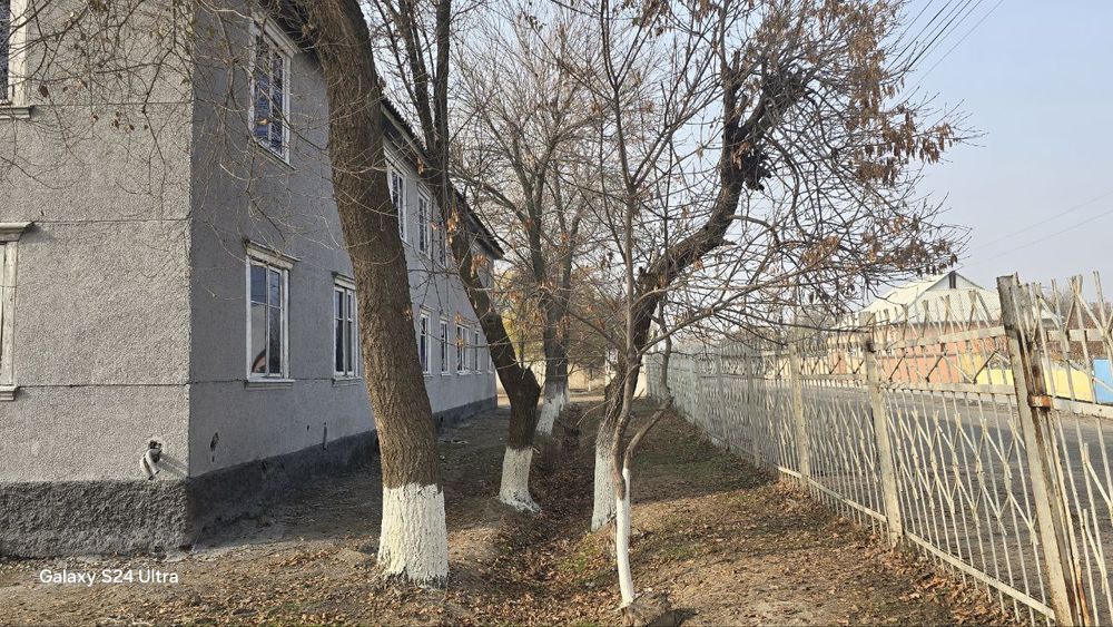 Мирзаободда 2 этаж 850 КВ бино ва 28 сутик ери сотилади