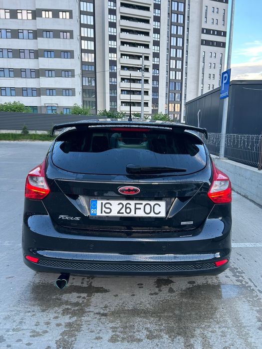 FORD Focus 2013 — imagine 5