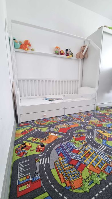 Pat copii stil Montessori din lemn cu sertare + saltele