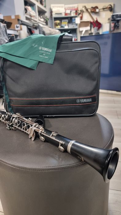 Amanet F28: Clarinet Yamaha 255