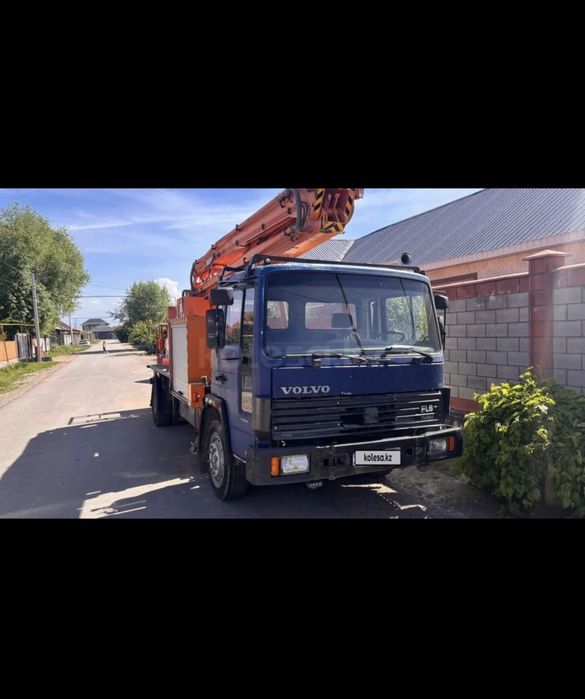 Продам автовышка АГП вольво