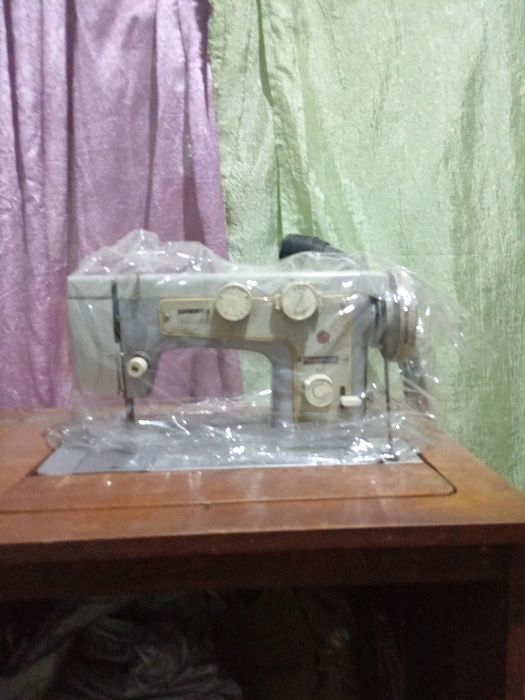 5 chokli tikuv mashinasi.