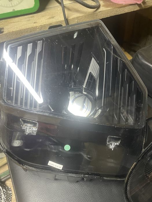 LED фар Changan CS35 Plus