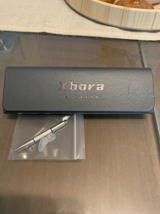 Диоптрични рамки за очила + слънчезащитен панел към тях