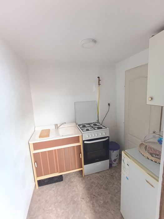 Ocazie Casa ultracentrala cu spatiu comercial Calimanesti - Caciulata