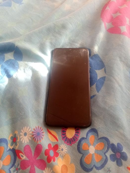 Продам телефон Редми А1+