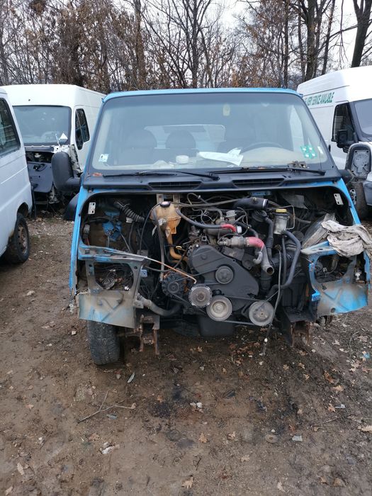 Ford Transit 2.5 TD На Части!!!