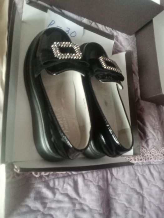 Сандали фирменные новые