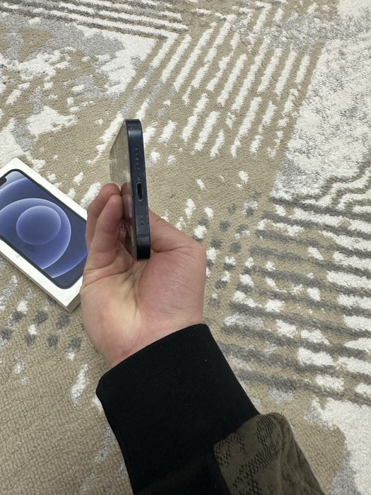 Айфон 12 срочноо