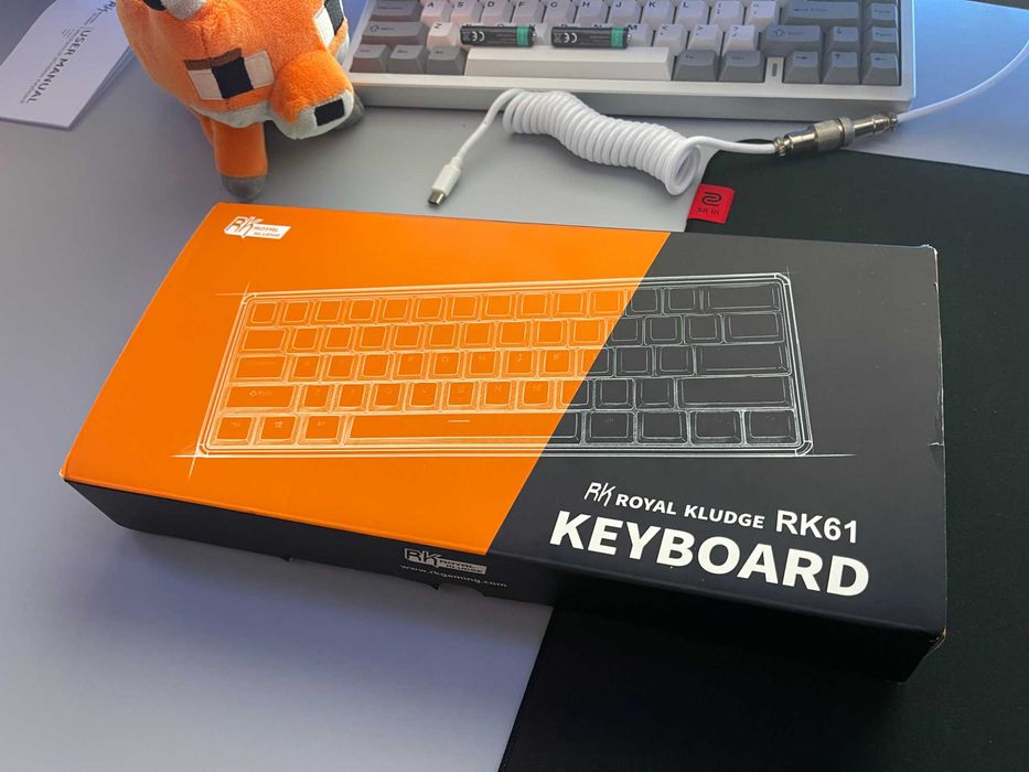 Tastatura mecanica RK61